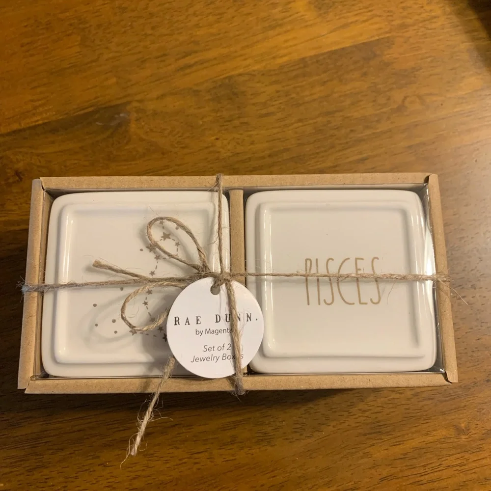 NWT Rae Dunn Astrology Pisces Jewelry Trinket Box
